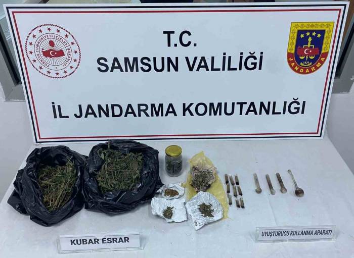Samsun’da Jandarma 736 Aranan Şahsı Yakaladı