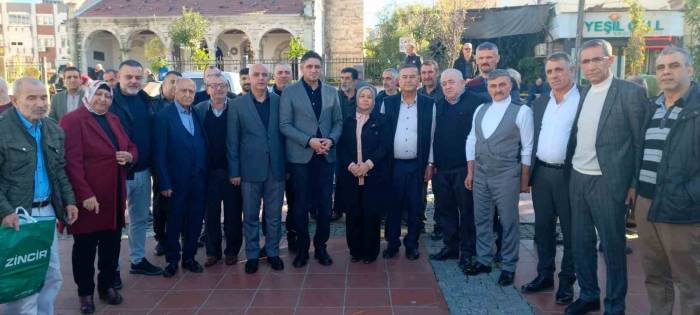 Aliağa’da Fethi Sekin Ve Tüm Şehitler İçin Lokma Döktürüldü