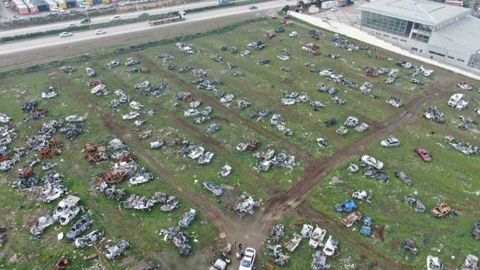 Araç Mezarlığında Gözle Görülür Azalma, 18 Bin 931 Araç Hak Sahiplerine Teslim Edildi