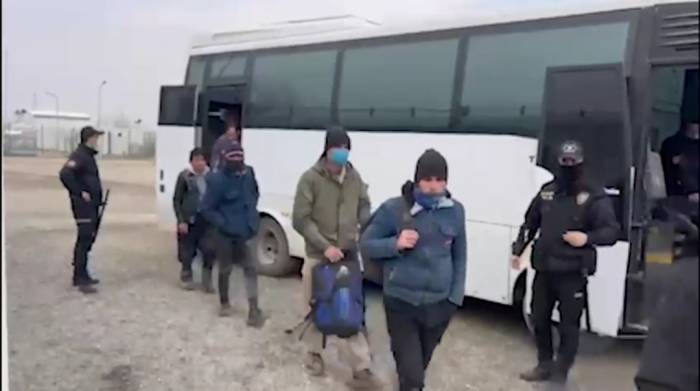 Iğdır’da 24 Düzensiz Göçmen Yakalandı, 2 Zanlı Tutuklandı