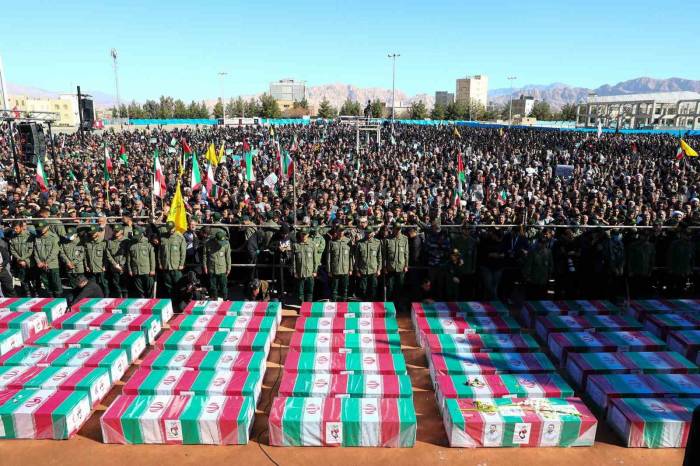 İran’da Bombalı Saldırılara Karıştığından Şüphelenilen 11 Kişi Gözaltına Alındı