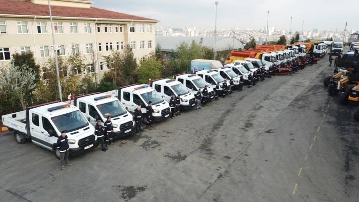 Küçükçekmece’de Karla Mücadele Ekipleri Hazır