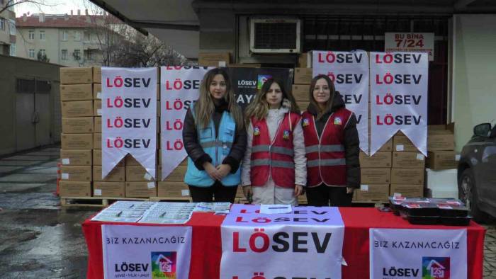 Kanser Hastaları Mutlu ‘Et’ Projesi İle Proteine Kavuşuyor