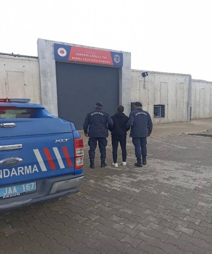Sakarya’da Jandarma Ekiplerince Bir Ayda 631 Şüpheli Yakalandı