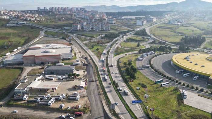 Asfalt Yollarla Ulaşım Konforu Artırılıyor