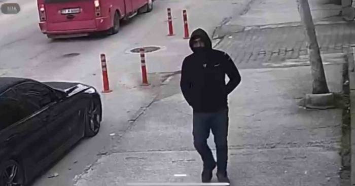Yalova’da Bisiklet Hırsızını Vatandaşlar Suçüstü Yakaladı