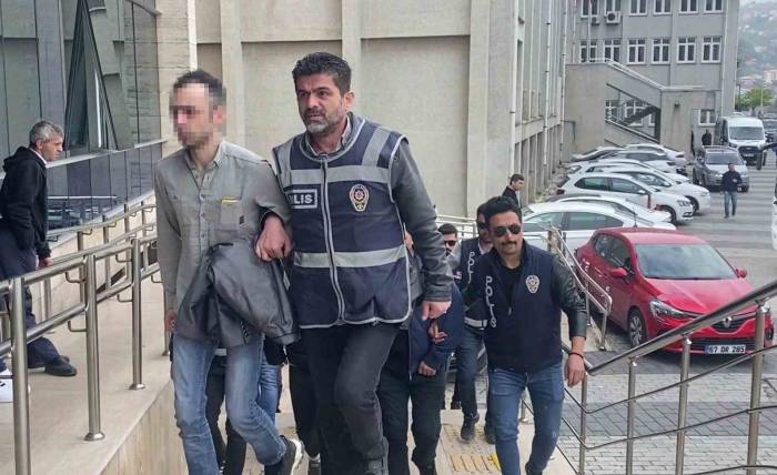 İşkenceci Çeteye 68 Yıl Hapis Talebi