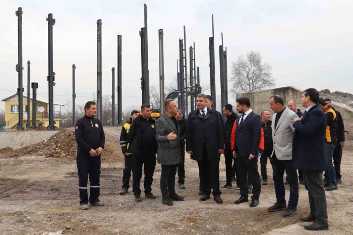 Kendi Menfezini Kendi Üretecek