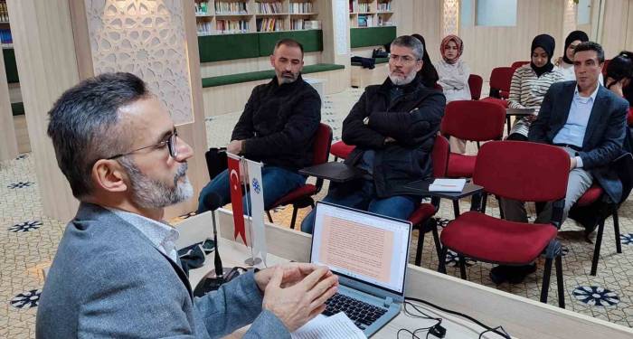 Akademisyen Aslan, Tyb Erzincan Şubesinin Konuğu Oldu