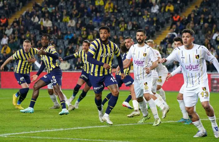 İstanbulspor İle Fenerbahçe 49. Randevuda