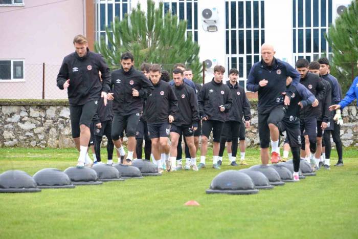 Fethiyespor Antalya Kampına Gitti