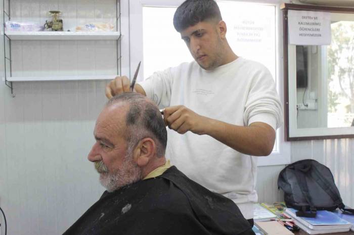 Hatay’da ’iyilik Tıraşı’