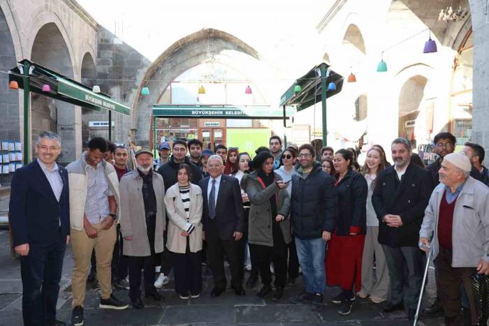 Başkan Büyükkılıç’tan Esnaf Ziyareti