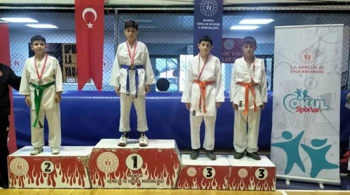 Sarıgöl’ün Gururu Oldu