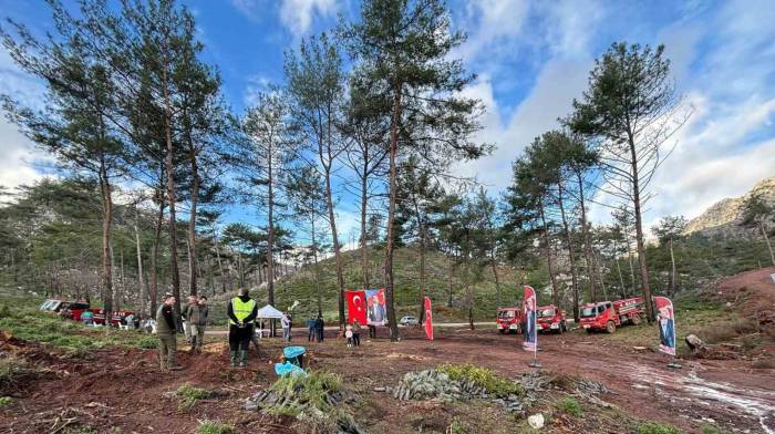 Marmaris’in İlk Tescilli Bal Ormanında 5 Bin Fidan Dikildi