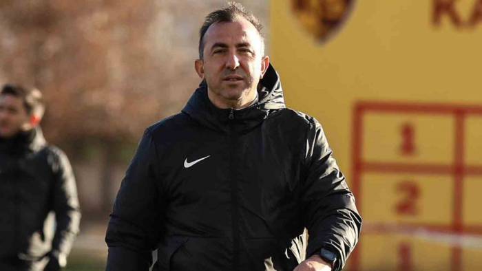 Recep Uçar: "Yılın İlk Maçını Kazanmak İstiyoruz"