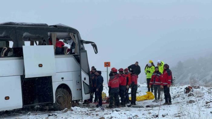 Şehitleri Anmak İçin Gittikleri Şehirde Ölen 2 Kişi Memleketleri Kocaeli’de Toprağa Verildi
