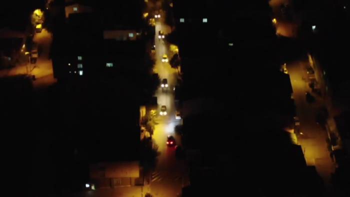Sultanbeyli’de Polisten Dron Destekli Uyuşturucu Operasyonu