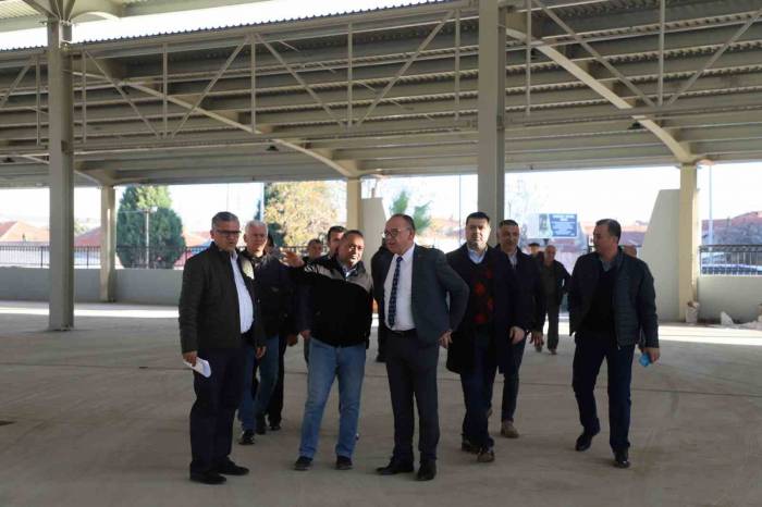 Başkan Akın Açılışı Yapılacak Projeleri İnceledi