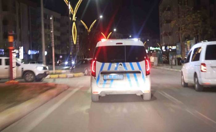 Babasının Aracını Kaçıran Çocuk, Emniyeti Alarma Geçirdi