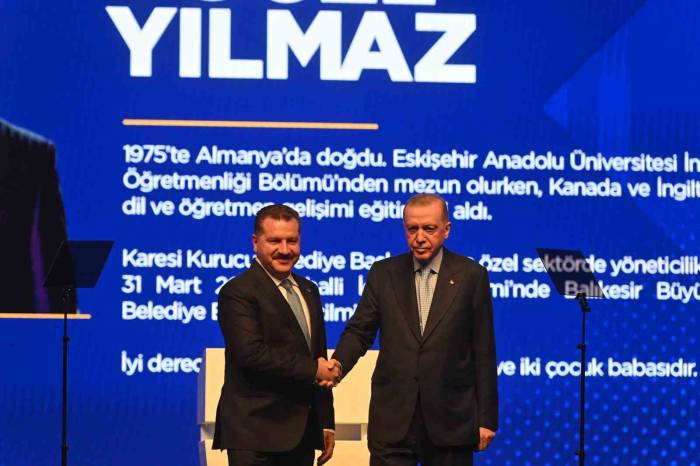 Ak Parti’nin Balıkesir Büyükşehir Belediye Başkan Adayı Yücel Yılmaz