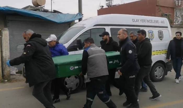 Kocasının Öldürdüğü Hamile Kadının Cenazesi Adli Tıpa Gönderildi