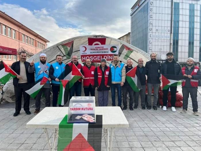 Filistin İçin Açılan Hayır Çarşısında 3 Günde 295 Bin Lira Toplandı