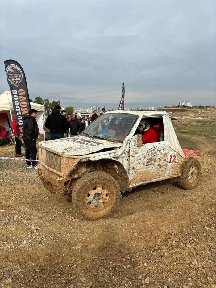 Niğde Safari Off-road Kulübü Yarışmadan 3 Kupa İle Döndü