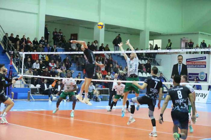 Axa Efeler Ligi 14.hafta: Develi Belediyespor: 3-bursa Büyükşehir Belediyespor: 0