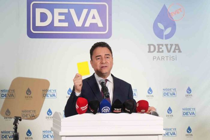 Babacan: "81 İlde Aday Çıkarmak İçin Hazırlıklarımız Sürüyor"