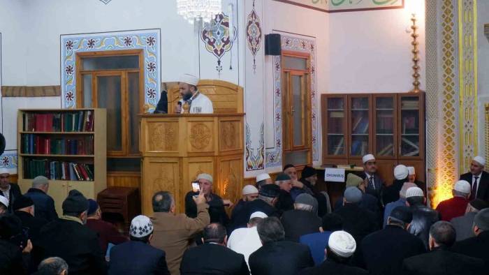 Erzurum’da 1001 Hatim Kur’an Ziyafeti Devam Ediyor