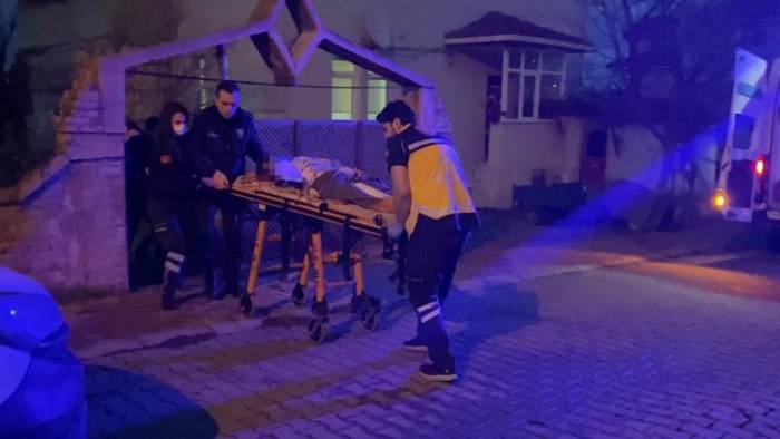 27 Yaşındaki Genç Evde Silahla Vurulmuş Halde Bulundu