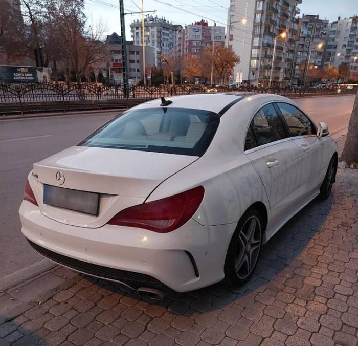 Trafikte Makas Atan Sürücü Uyuşturucu Etkisinde Çıktı