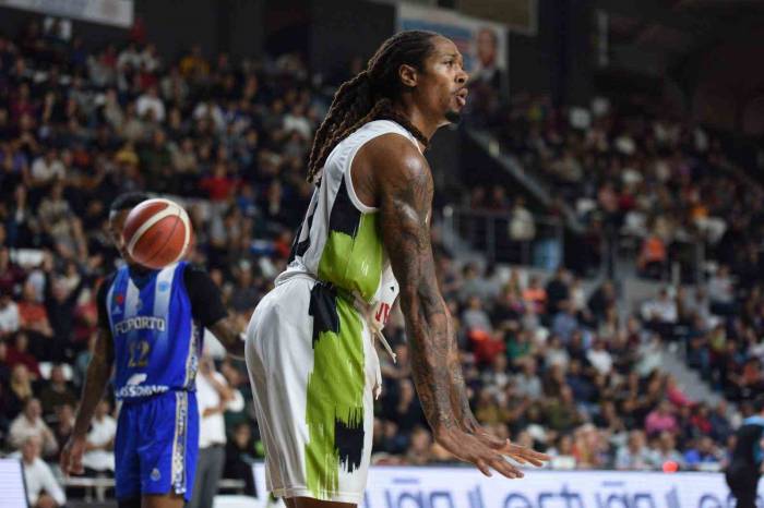 Manisa Bbsk, Zaragoza Maçına Hazır