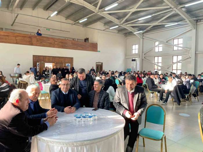 Trafik Kazasında Hayatını Kaybeden Bilal Öğretmen İçin Mevlit Okutuldu