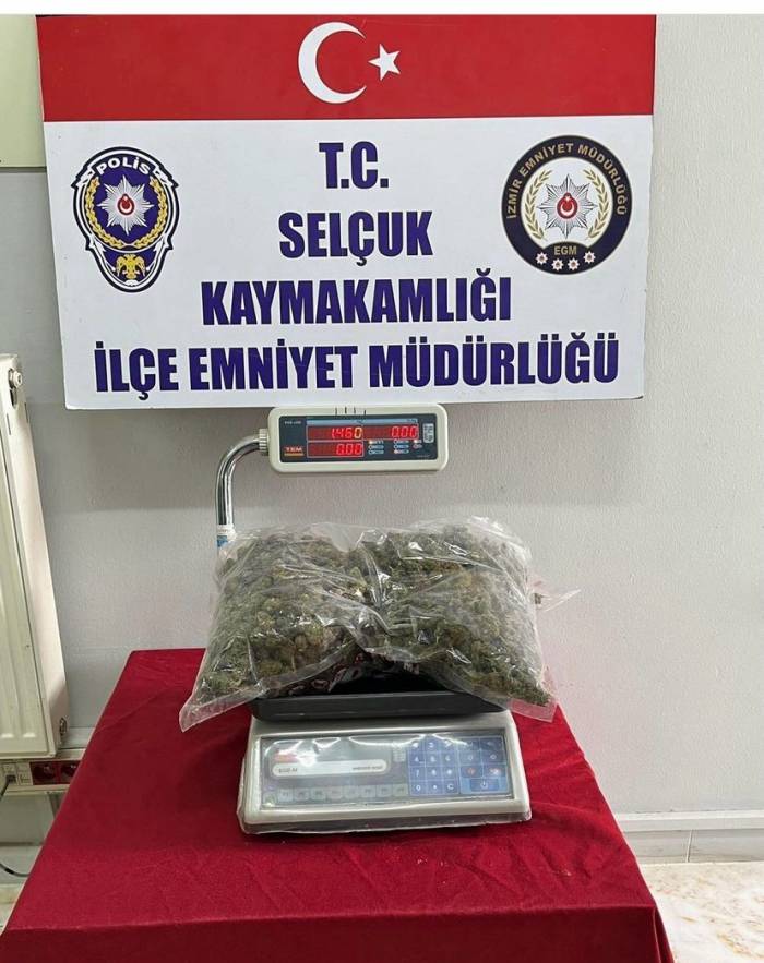 Selçuk Polisi Uyuşturucu Satıcılarına Göz Açtırmıyor