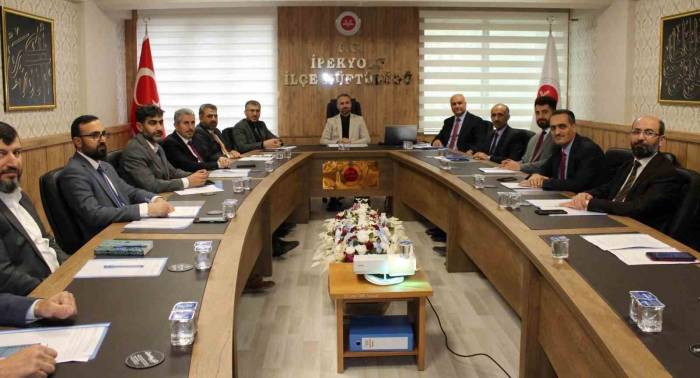 Van’da 2024 Yılı İlçe Müftüler Toplantısı