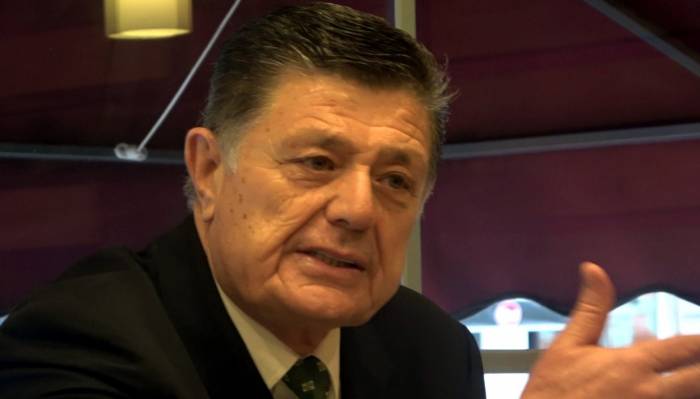 Chp’li Başkan Adayı "Yalnız Bırakıldığı" İddialarına Gazetecilerle Buluşmasında Cevap Verdi