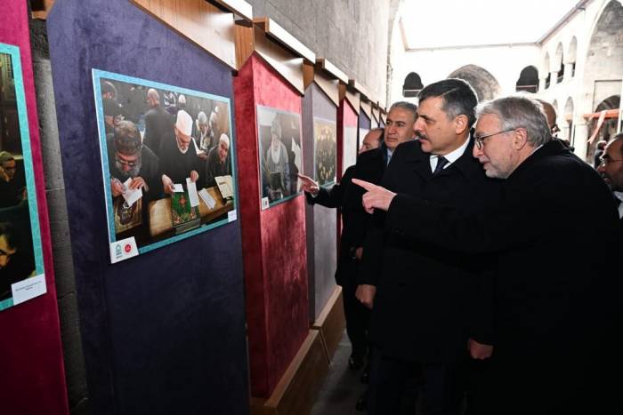 Erzurum’da 1001 Hatim Fotoğraf Sergisi Açıldı