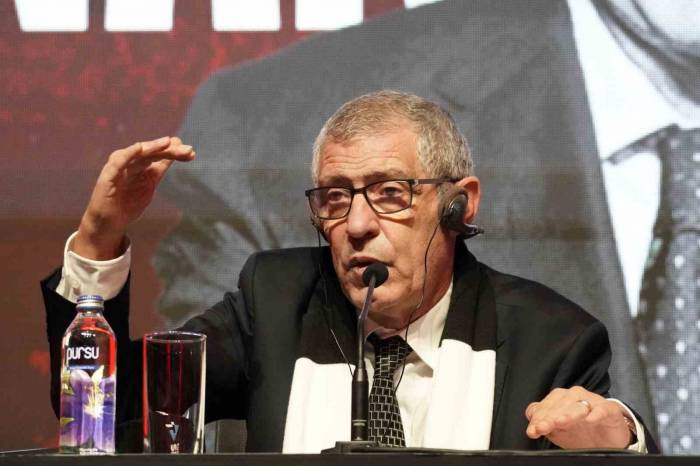 Hasan Arat: “Beşiktaş’ı Aydınlık Günler Bekliyor”