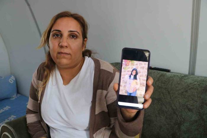 Annesinin ’gitmemiş Olsaydı Belki De Yaşayacaktı’ Dediği Çocuğa, Misafir Olduğu Ev Mezar Oldu