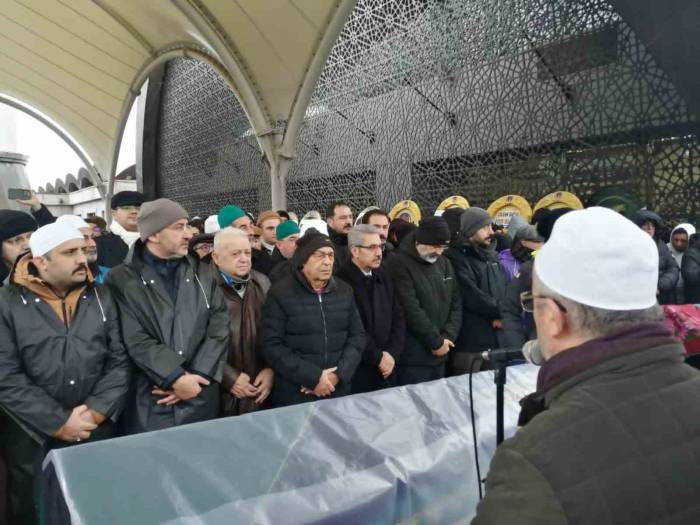 Ömer Tuğrul İnançer’in Eşi Erişal İnançer Son Yolculuğuna Uğurlandı