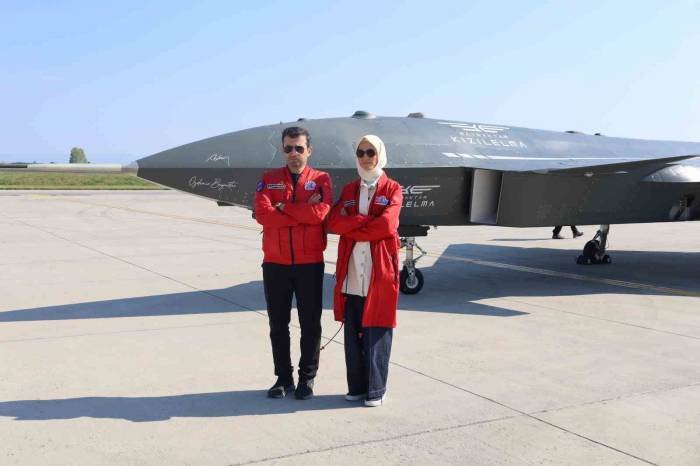 Selçuk Ve Sümeyye Bayraktar’ın 2’inci Bebekleri Dünyaya Geldi