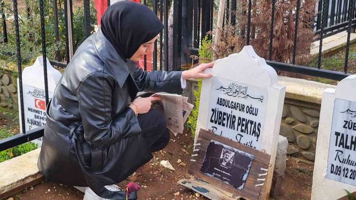 Genç Kadın Babasının Emaneti Olan Gazeteye Sahip Çıktı