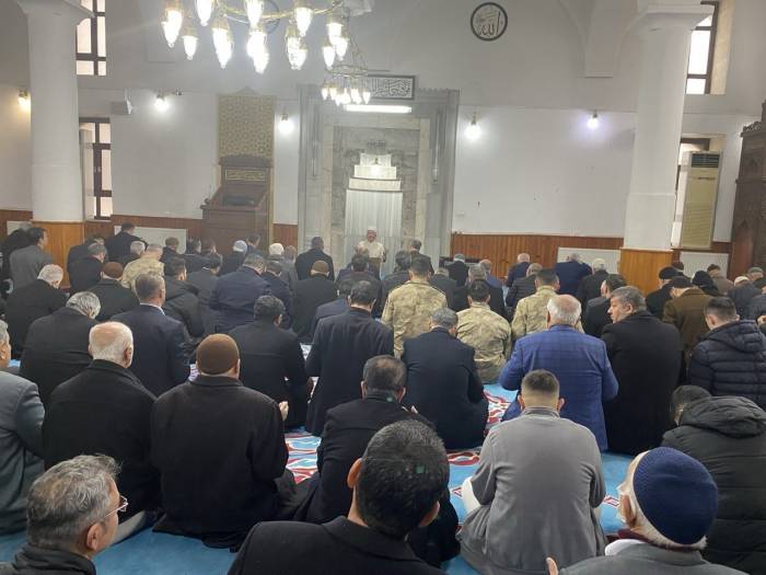 Depremde Hayatını Kaybeden Gazeteciler İçin Mevlit Okutuldu