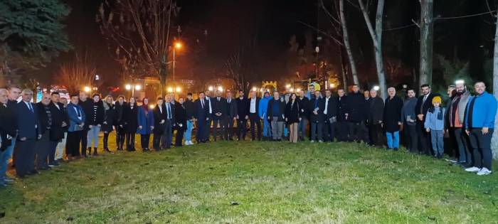 Ak Parti Teşkilatı Gazetecilerle Buluştu