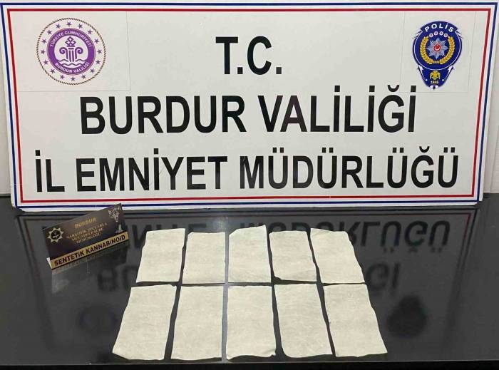 Burdur’da Şüphe Üzerine Durdurulan Araçta Uyuşturucu Çıktı, 2 Şahıs Tutuklandı