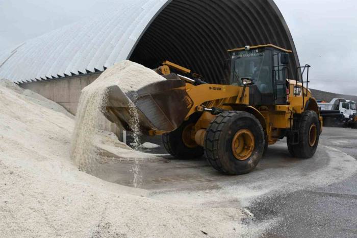 Balıkesir Büyükşehir, Karla Mücadeleye 7/24 Hazır