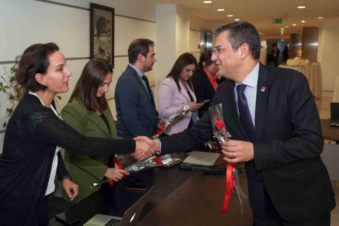 Chp Lideri Özel: “Ben Mansur Bey İle Bu Fikrimi Paylaştığımda Mansur Bey’in Bayağı Hoşuna Gitmişti”