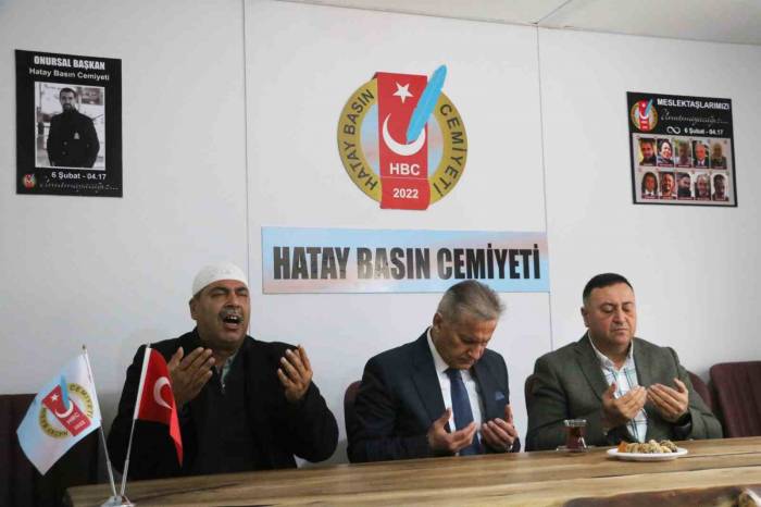 Depremde 10 Gazetecinin Hayatını Kaybettiği Hatay’da Buruk Gazeteciler Günü